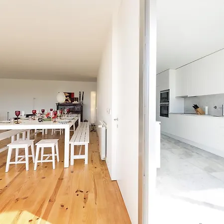 Appartamento Lovelystay - White With Balcony